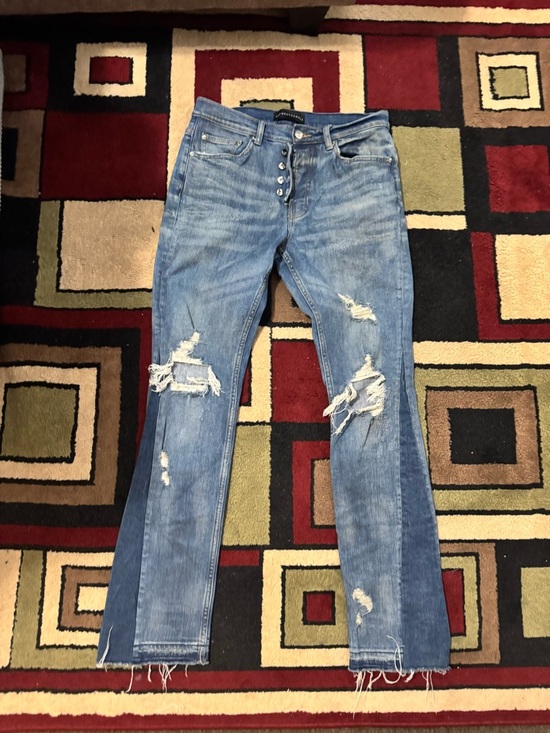 art meets chaos Other - Art meets chaos two tone by Donwan Harrel size 32